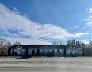 Facetune_03-11-2022-21-20-25